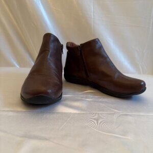 David Tate Women's Sportivo Zipper Leather Ankle Boots Brown Sz 7.5 WIDE